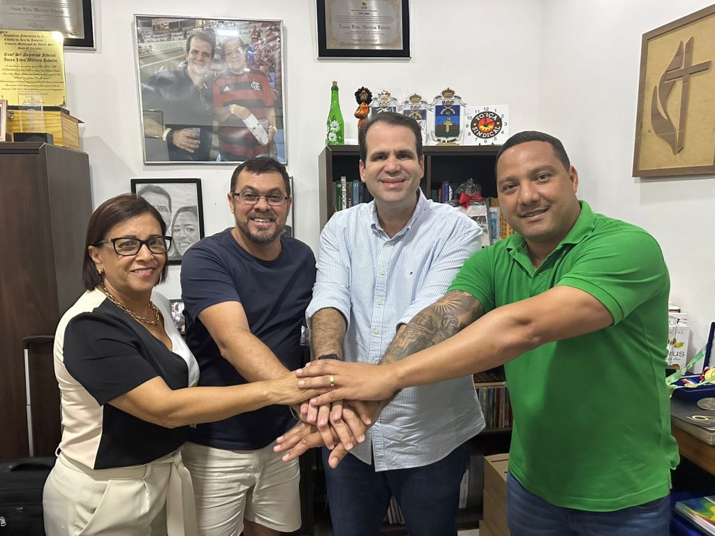 Xeroca vice de Peixe. O vereador Fabiano Xeroca foi anunciado como pré-candidato a vice do prefeito de Rio Bonito, Leandro Peixe.   