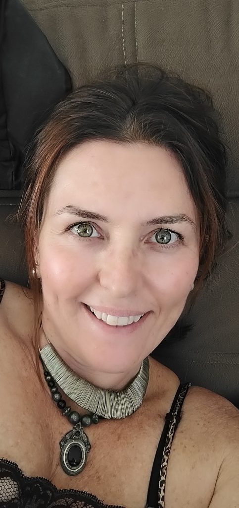VALESCA PONTINHO. A advogada, Valesca Pontinho, em entrevista ao Blog Jornal Cultura Viva, falou de sua consideração por aquela fase