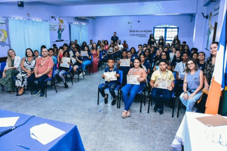 Alunos de quatro escolas de Itaboraí conquistaram medalhas na 27ª Olimpíada Brasileira de Astronomia e Astronáutica (OBA) edição de 2024