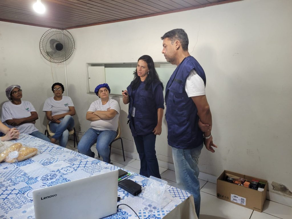 Programa de Combate à Dengue. Programa de Combate à Dengue de Rio Bonito faz conscientização em escolas, igrejas e postos de saúde