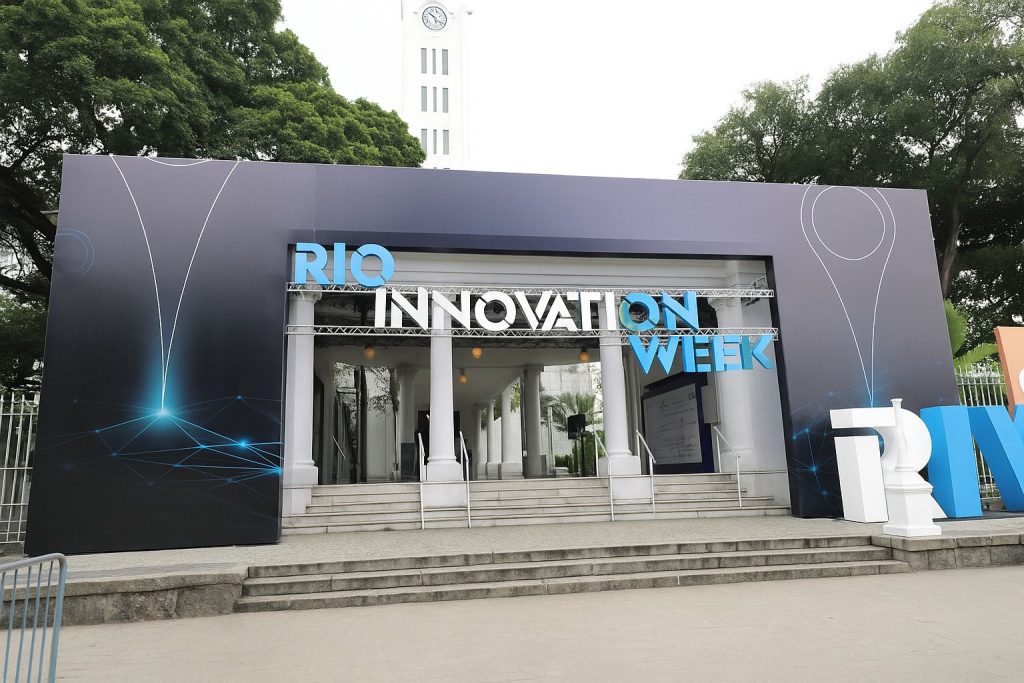 Rio Innovation Week 2025 acontece no Pier Mauá, na Zona Portuária do Rio