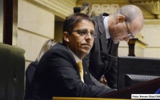 Foto Wander Roberto (855 × 513 px)