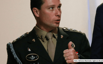 Foto Wander Roberto (855 × 513 px)