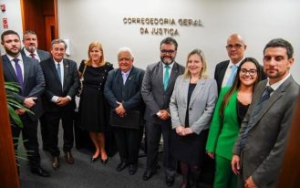 Mais da importante reunião com Corregedor Dr. Marcus Basílio, ao lado dos colegas Presidentes de Subseções da OAB-RJ!