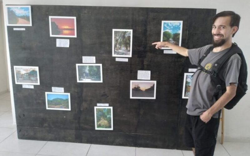 O ceramista Guilherme Braga na sua Oficina de Cerâmica no CCC, em Silva Jardim — Foto; Evaldo Peclat Nascimento O ceramista Guilherme Braga na sua Oficina de Cerâmica no CCC, em Silva Jardim -- Foto; Evaldo Peclat Nascimento