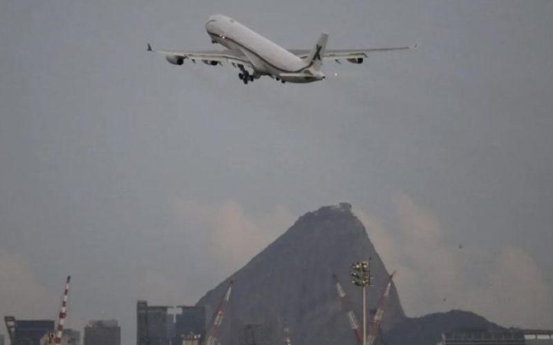 avião