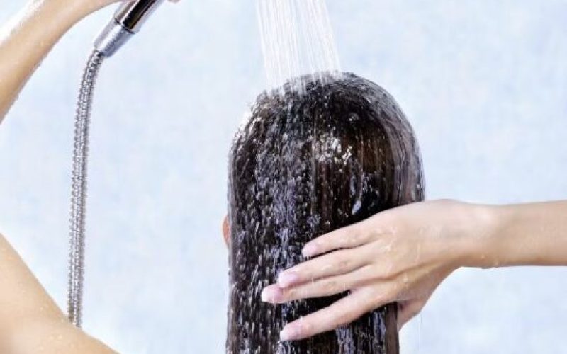 lavar cabelo lavar cabelo