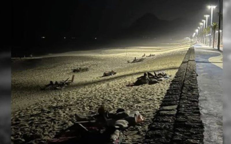 Moradores de Maricá, sofreram com a falta de energia, aliada ao forte calor na cidade, na noite da última terça e quarta-feira