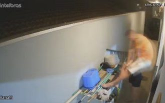 tiro na cara