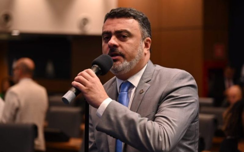 vitor vitor